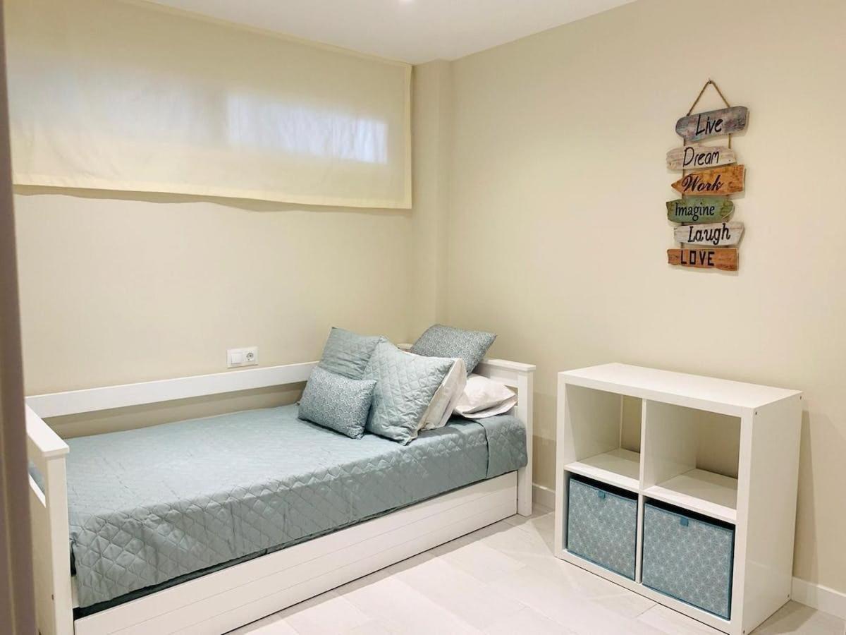 Bonito Apartamento 2Hab. 2 Banos เบนัลมาเดนา ภายนอก รูปภาพ